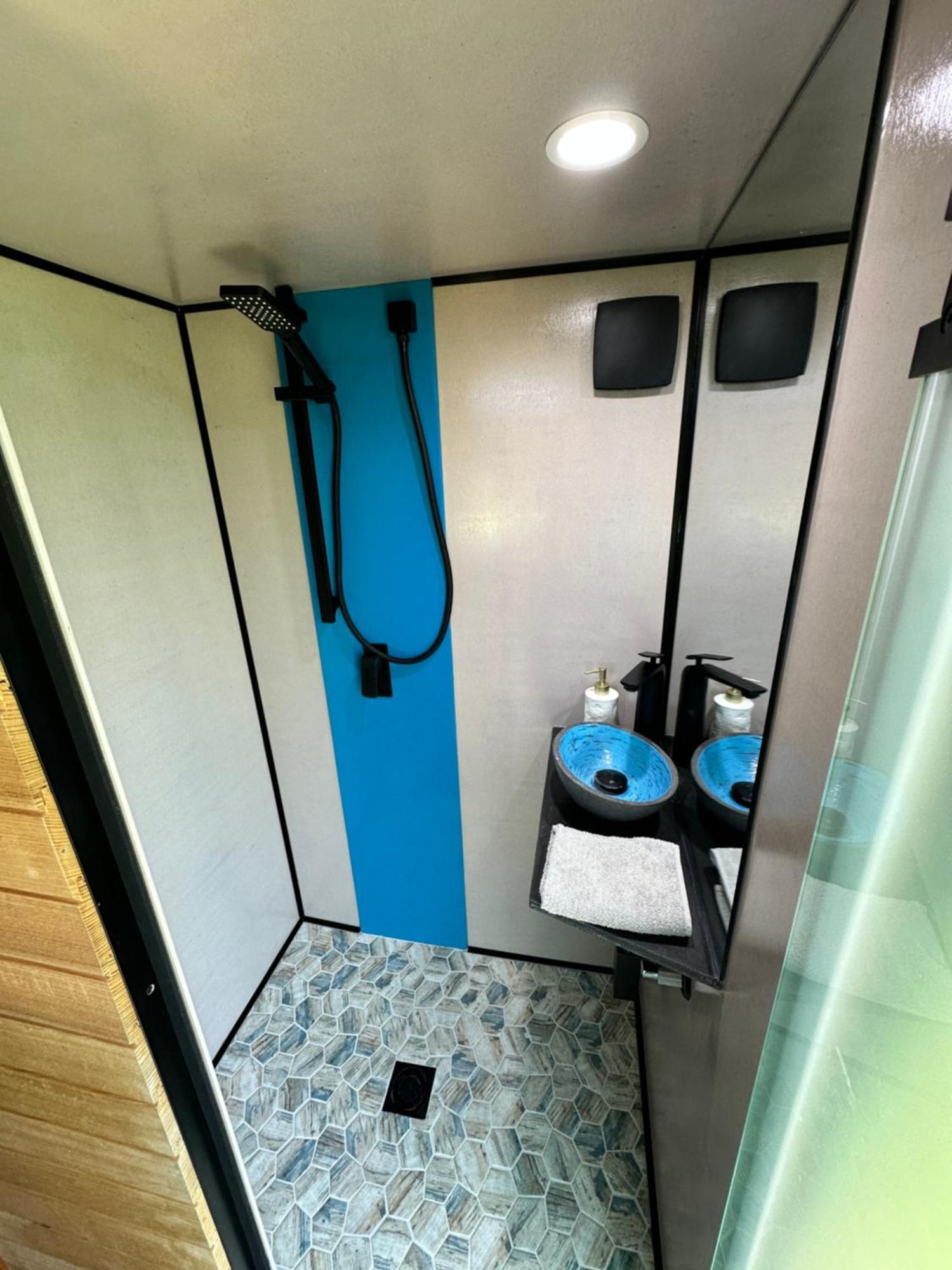 Ocean Breeze Tiny House - Ocean And Lake View Mallacoota Extérieur photo
